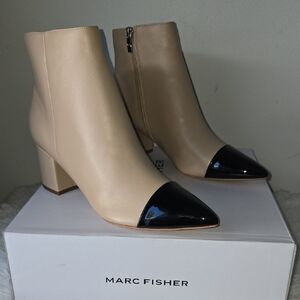 Marc Fisher Jelanie Bootie Light Beige-Black US 8.5
